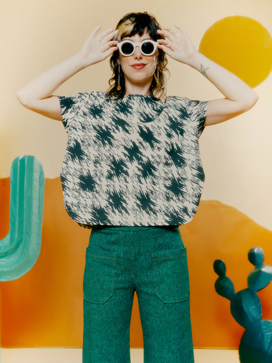Side Slit Tee - Houndstooth Print Cream