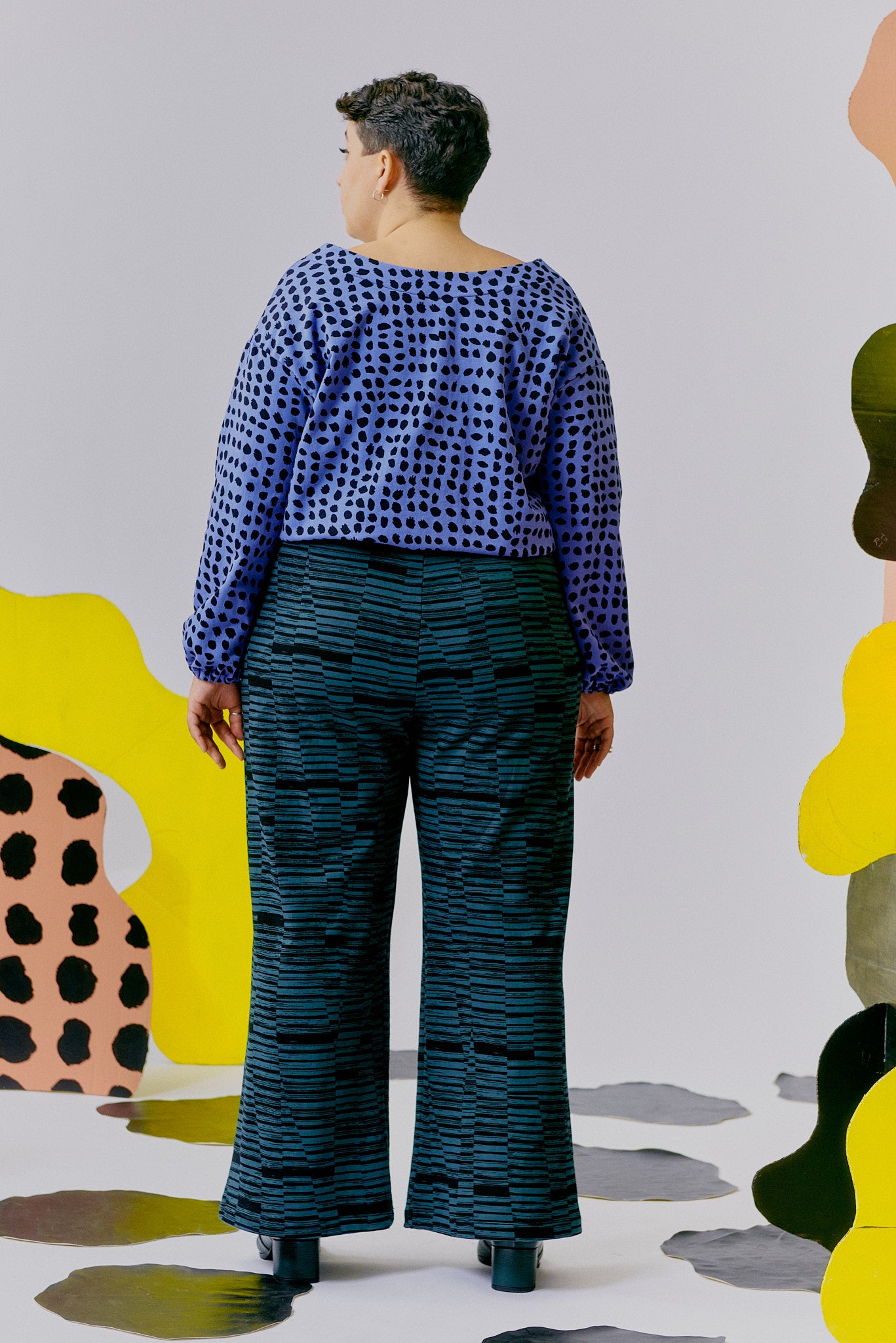 Cropped Drawstring Sweatshirt - Cornflower Spots