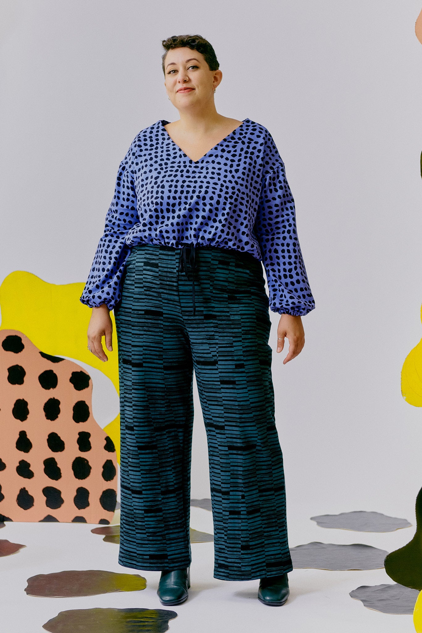 Cropped Drawstring Sweatshirt - Cornflower Spots