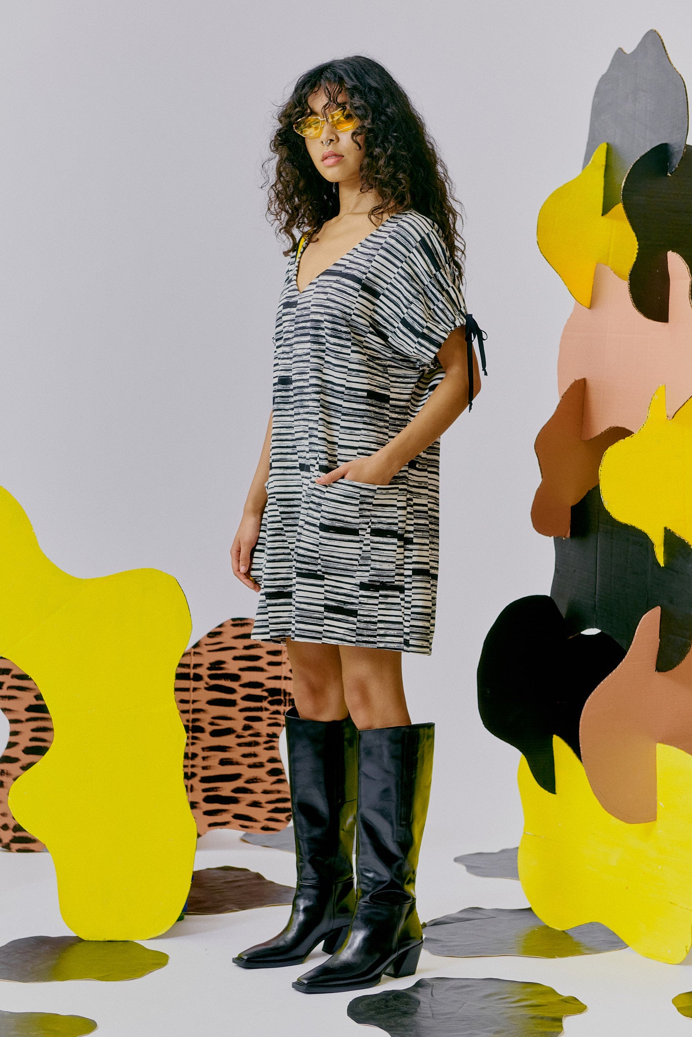V Neck Shift Dress - Cream Ink Dash