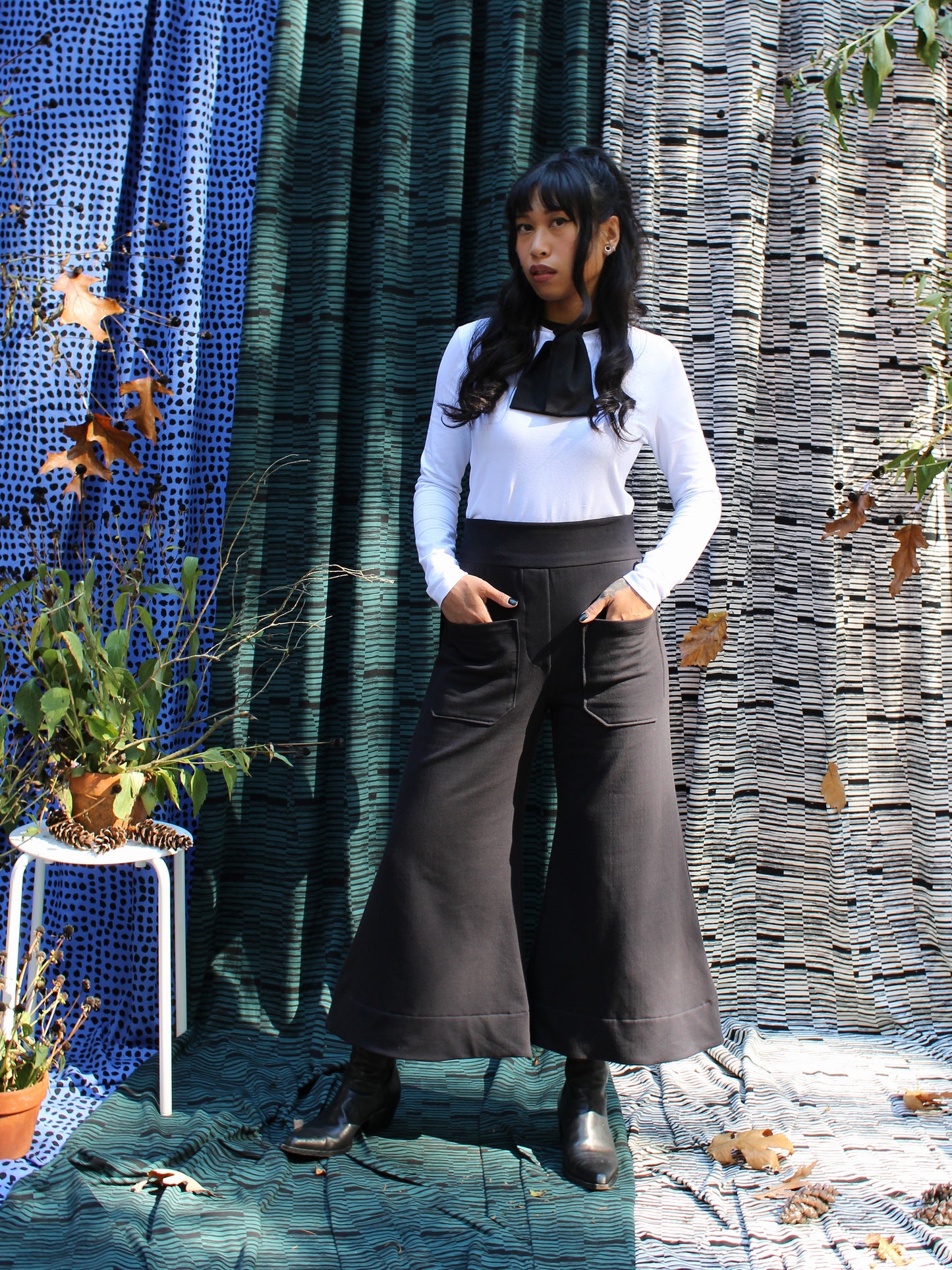 Wide Leg Cropped Sweatshirt Trouser