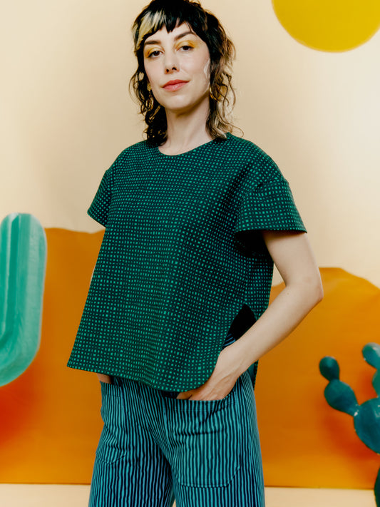 Side Slit Tee - Drawn Grid