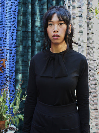 Tie Front Long Sleeve Tee - Black