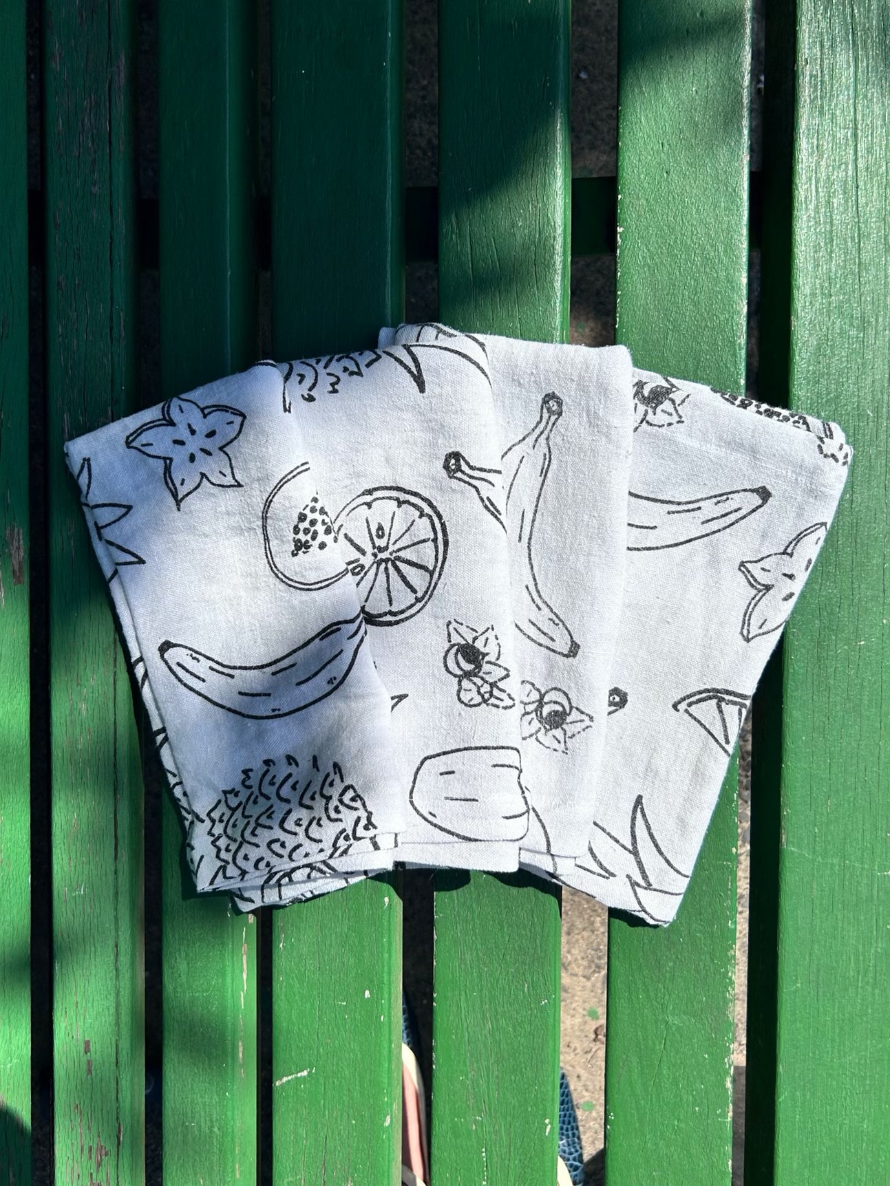 Reclaimed Linen Hand-Printed Napkins - Brazilian Frutas