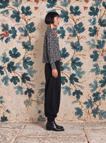 Relaxed Fit Turtleneck - Woven Print